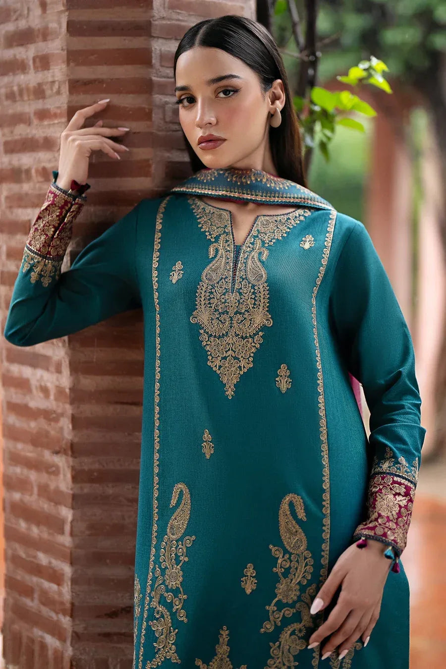 JAZMIN - 3 Pcs Dhanak Embroidered Suit - Green | Stylish Winter Collection